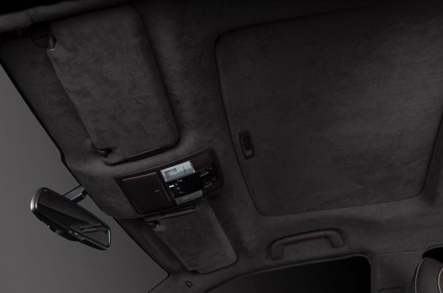 Детали интерьера Toyota Land Cruiser Prado by Vilner 2019 года  (фото 4 из 10)